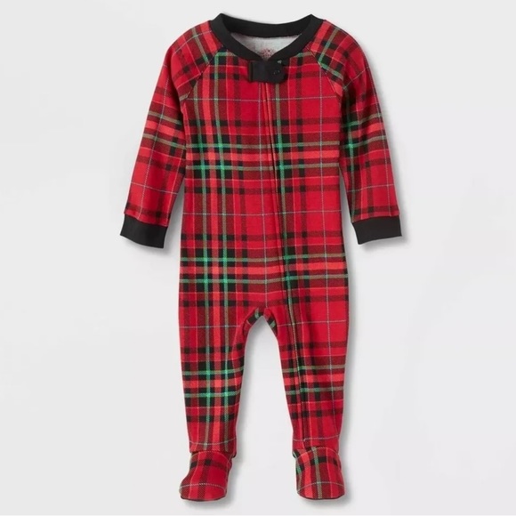 Wondershop Baby 1 Piece Baby Family Sleeper Red/Green - Picture 1 of 5